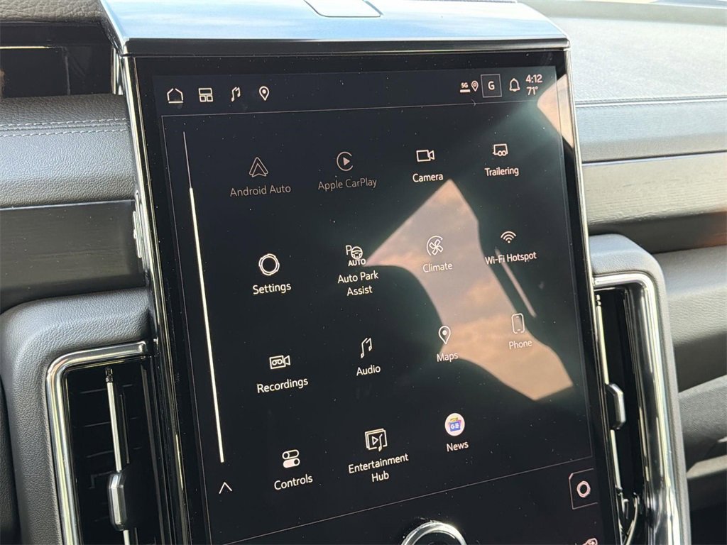 New 2026 GMC Yukon Denali w/ Denali Reserve Package image 16