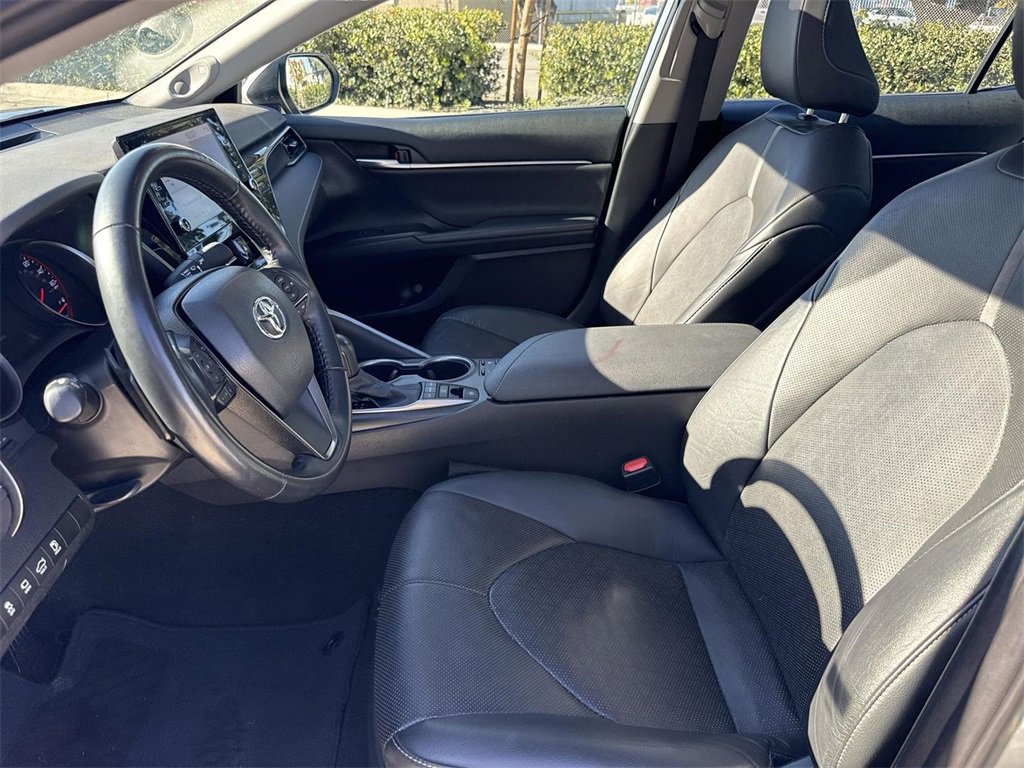 Used 2024 Toyota Camry XSE w/ Navigation Package image 19