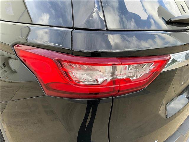 Used 2019 Chevrolet Traverse LS FWD image 27