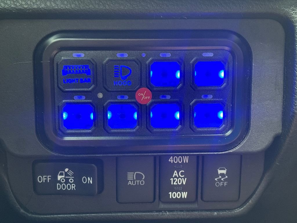 Used 2021 Toyota Tacoma TRD Off-Road image 27