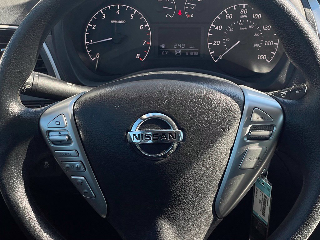 Used 2015 Nissan Sentra S FWD image 12