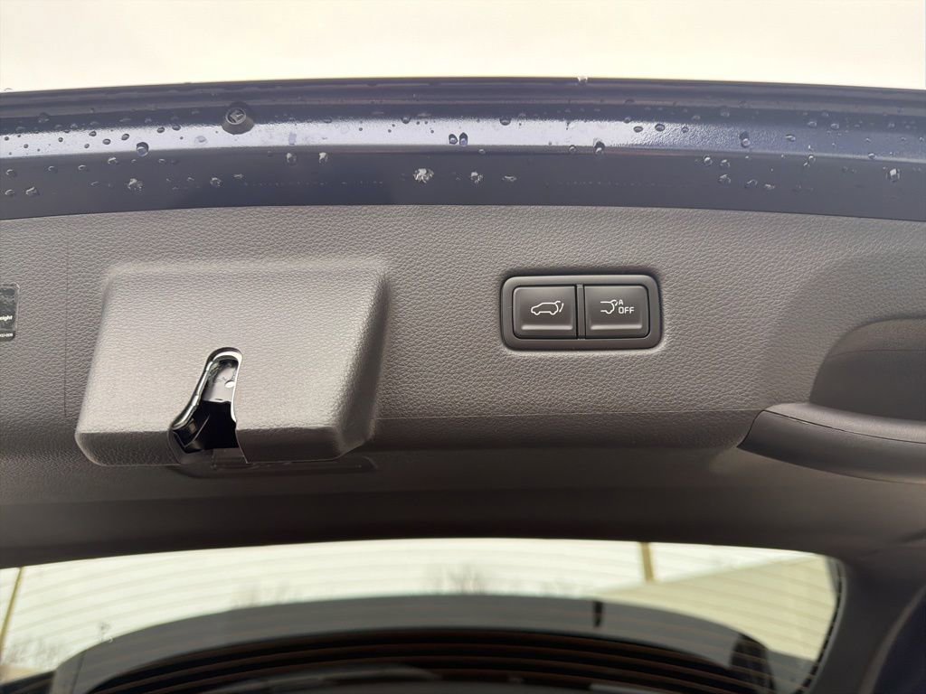 New 2026 Kia Carnival EX image 18