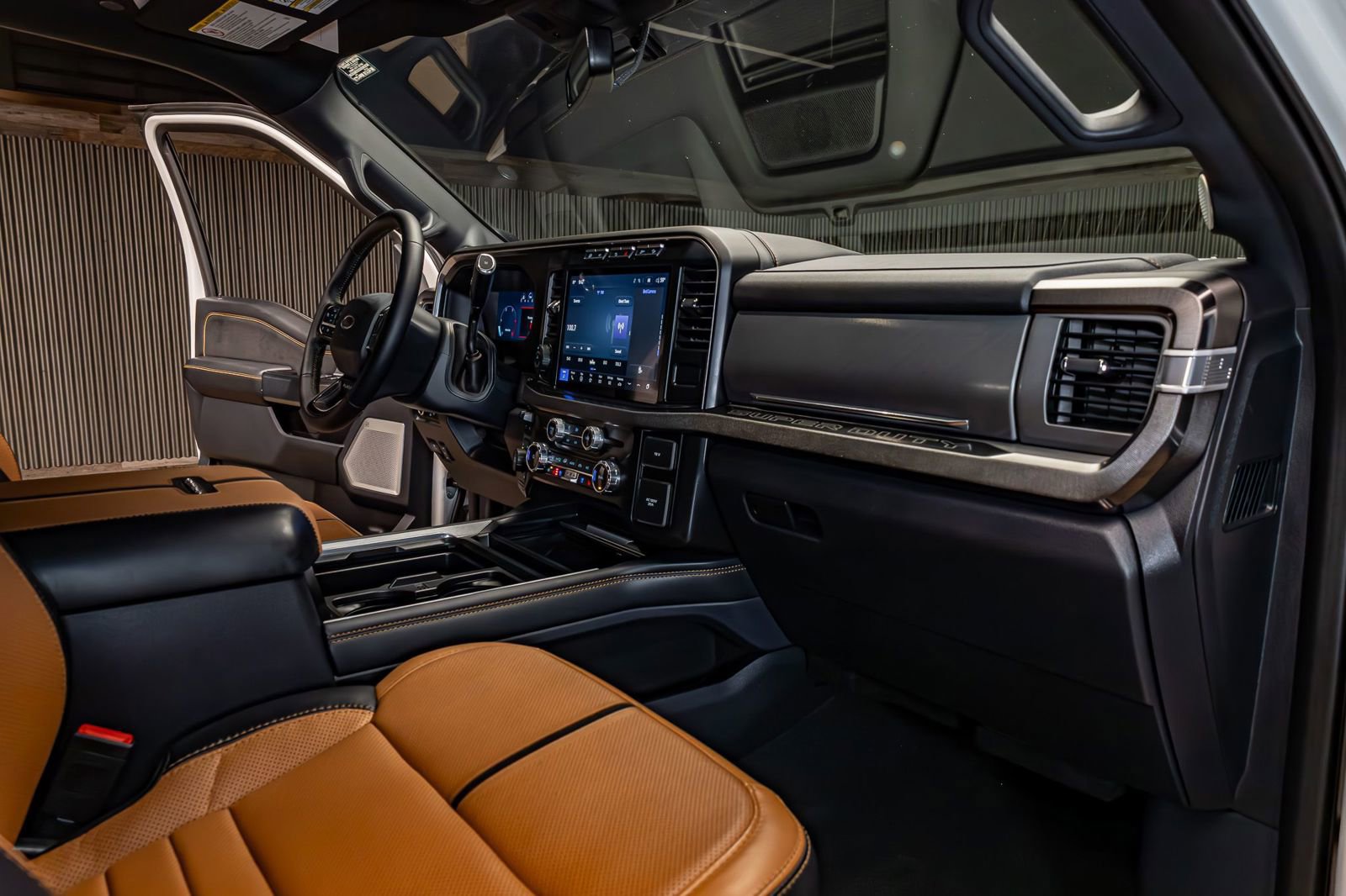 Used 2024 Ford F350 Platinum image 16