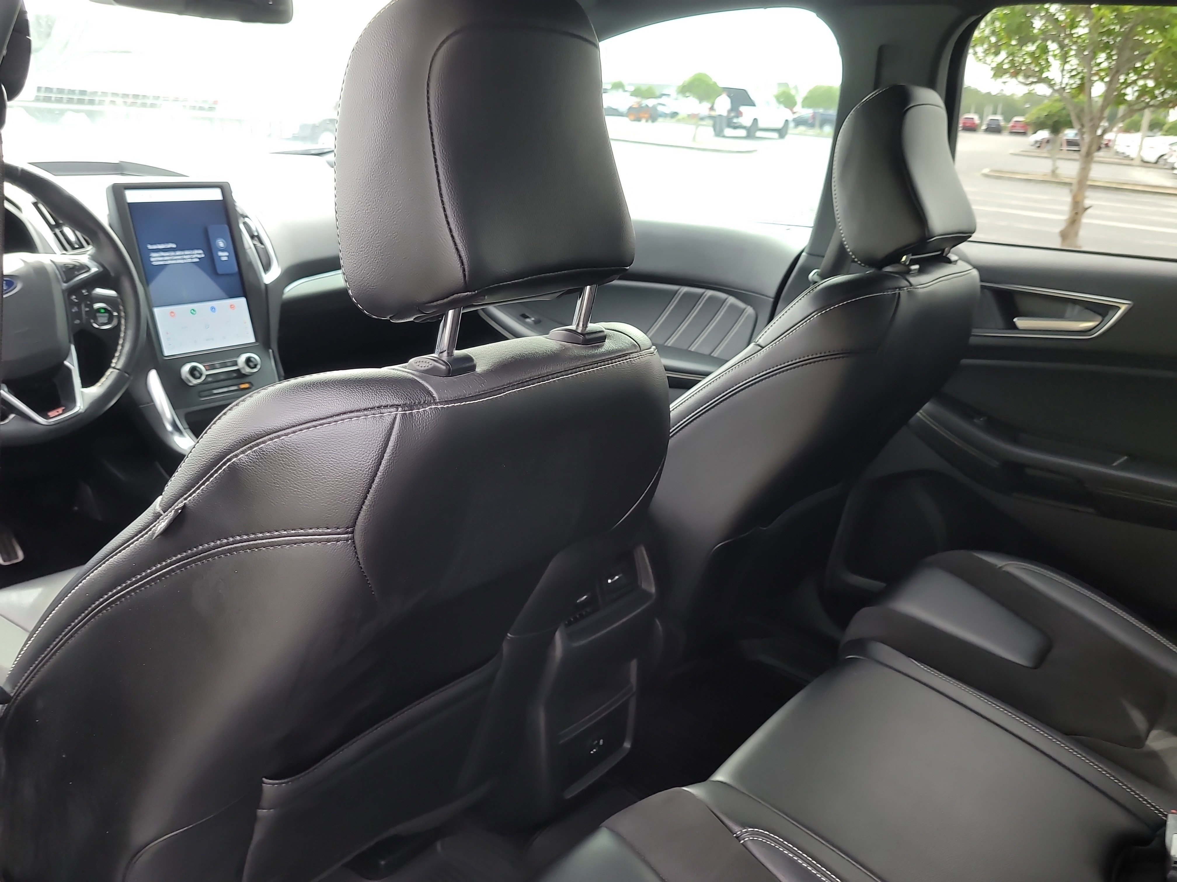 Used 2022 Ford Edge ST AWD/4WD image 14