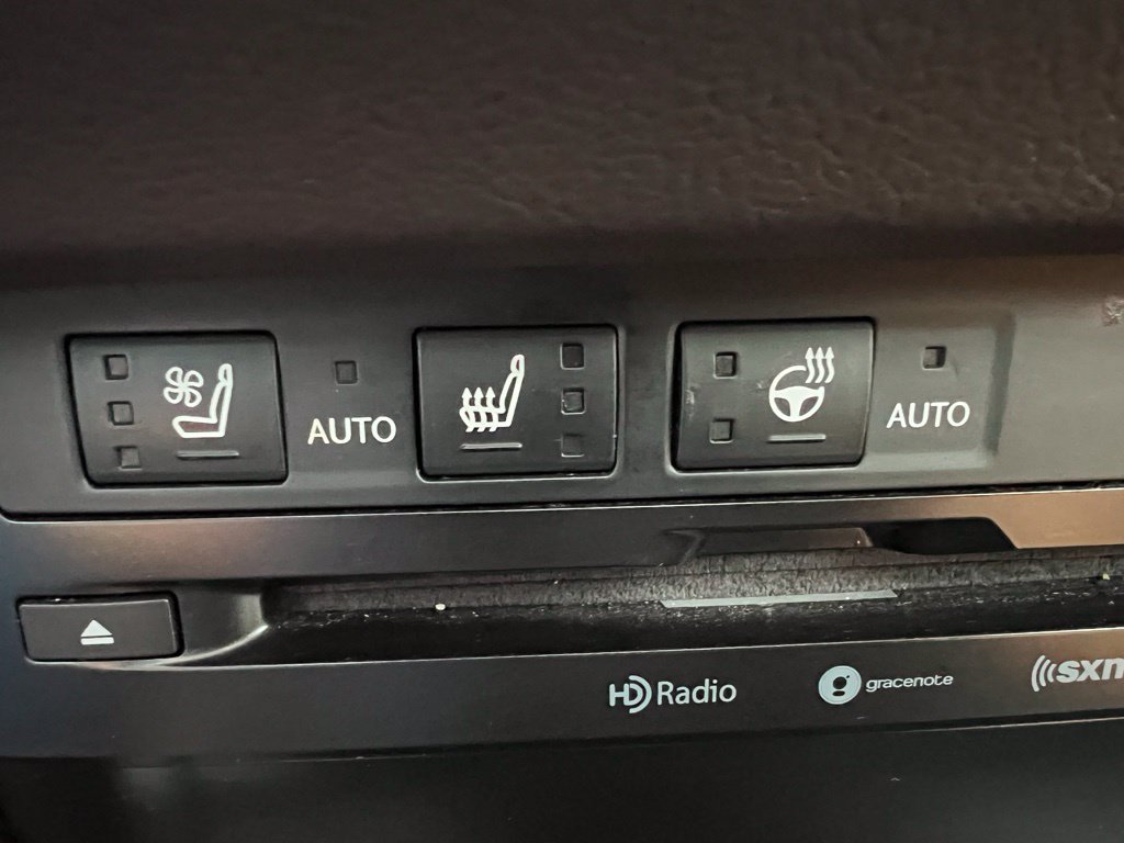 Used 2019 Lexus ES 350 w/ Premium Package FWD image 35