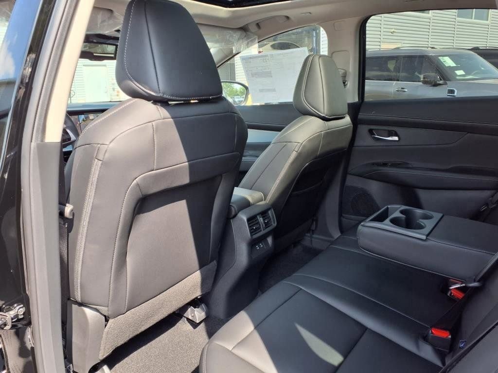 New 2025 Nissan Murano SL w/ Cargo Package image 36