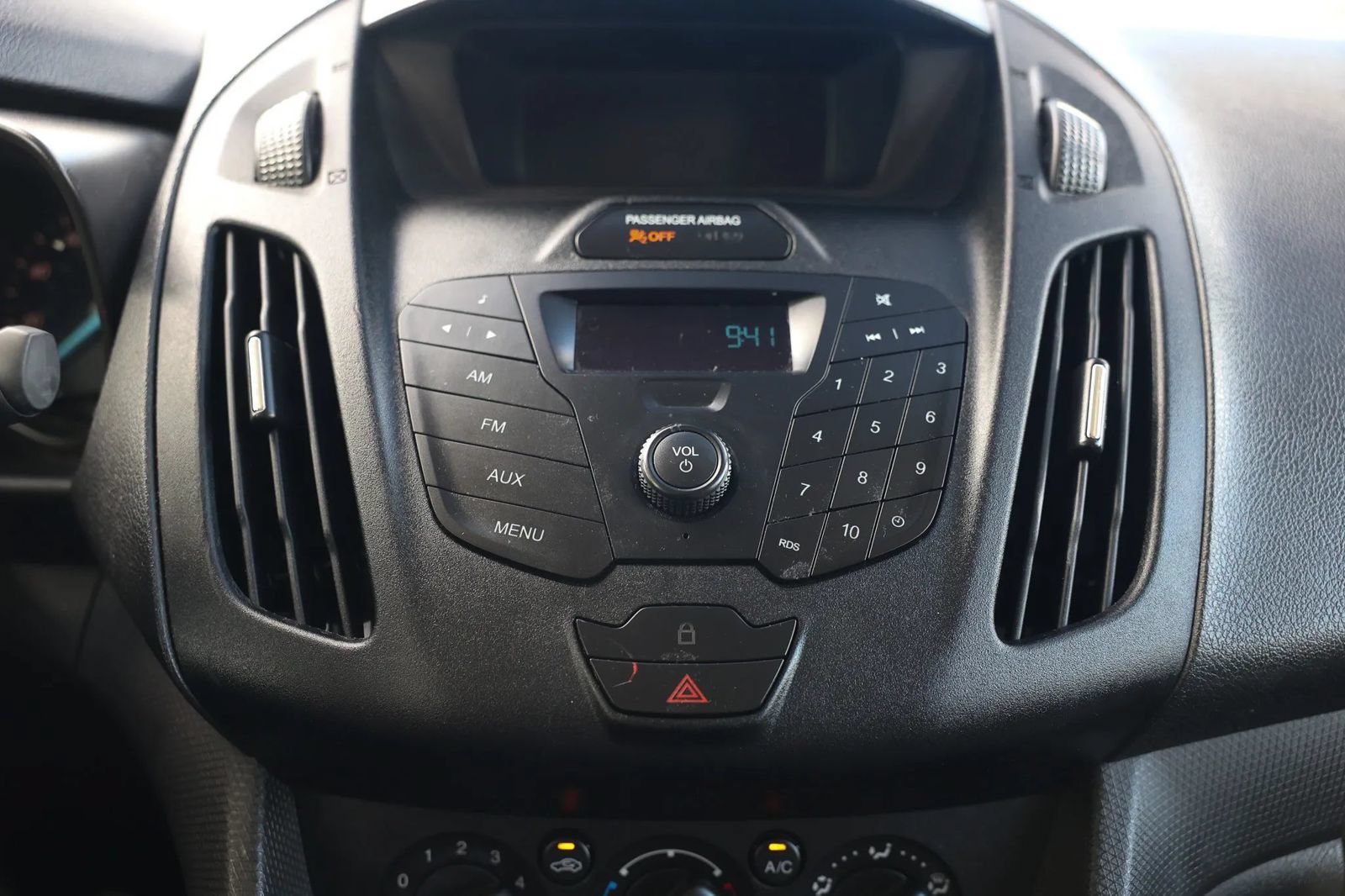 Used 2018 Ford Transit Connect XL FWD image 32