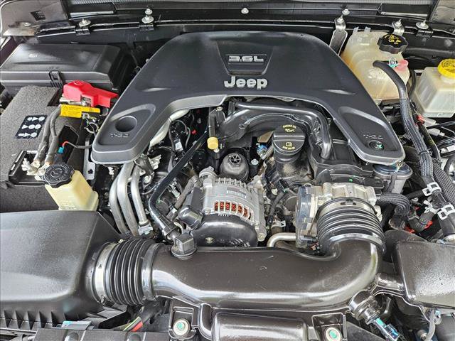Used 2021 Jeep Gladiator Overland AWD/4WD image 27