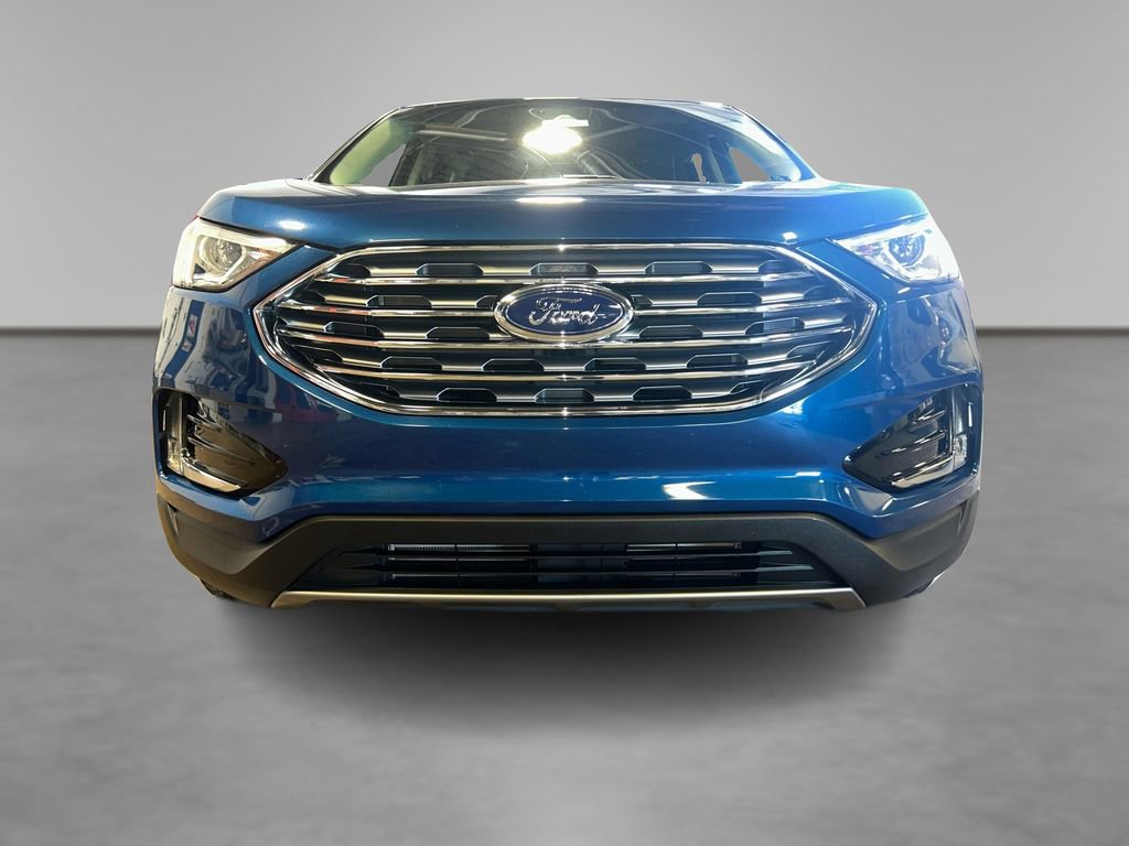 Certified 2020 Ford Edge SEL w/ Cold Weather Package AWD/4WD image 12