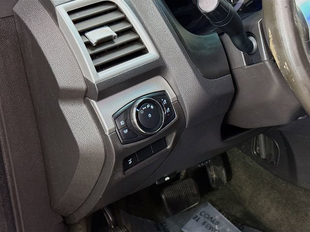 Used 2014 Ford Explorer XLT w/ Equipment Group 202A image 10
