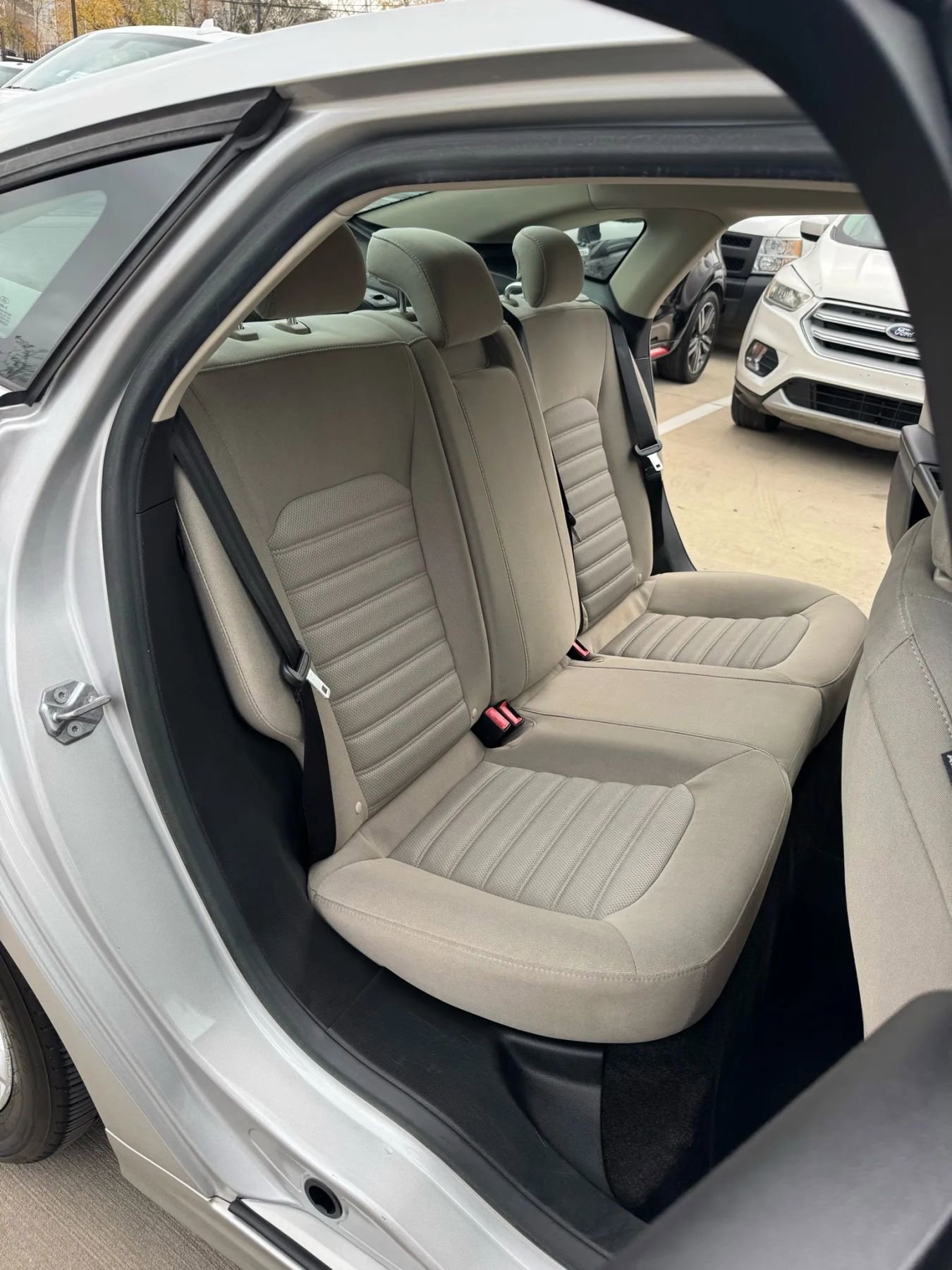 Used 2018 Ford Fusion S image 34