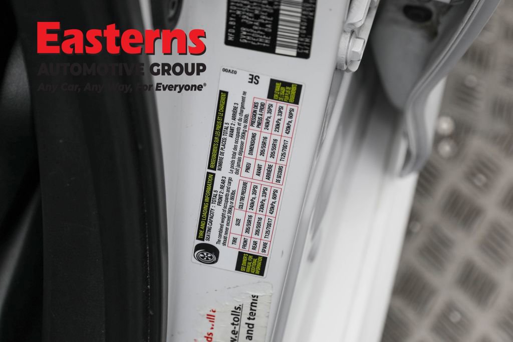 Used 2024 Toyota Corolla LE image 32