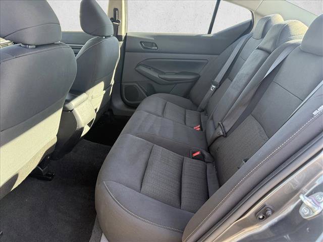 Used 2024 Nissan Altima 2.5 SV image 21