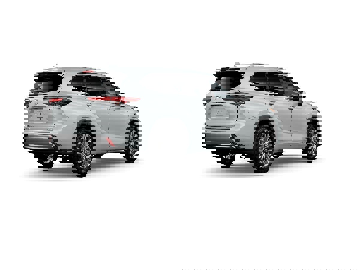 New 2026 Toyota Highlander Platinum image 10
