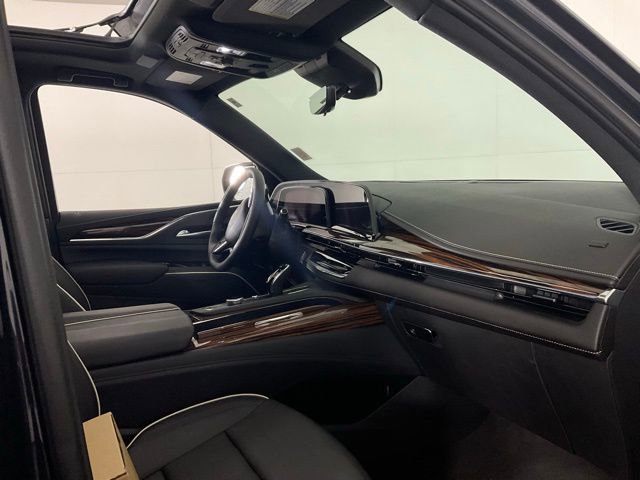 Certified 2024 Cadillac Escalade Premium Luxury image 27