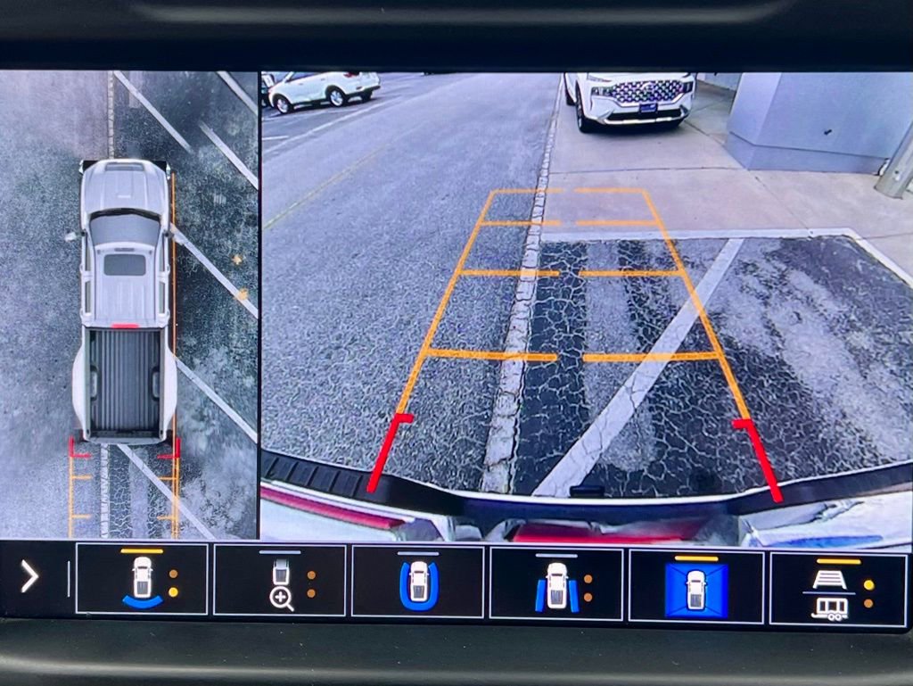 Used 2023 GMC Sierra 3500 Denali w/ Denali Ultimate Package image 8