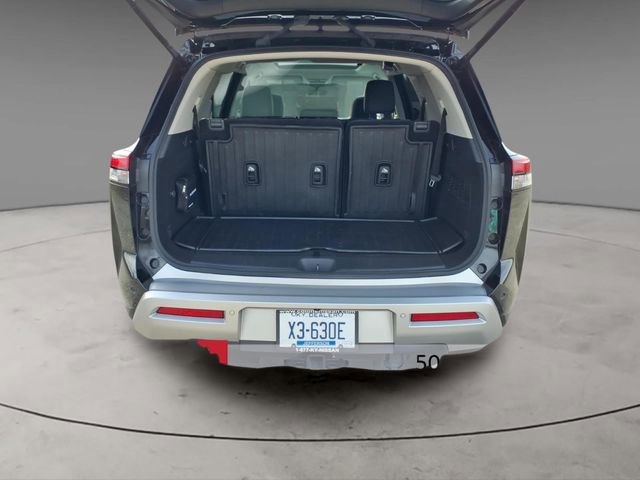 Certified 2024 Nissan Pathfinder Platinum w/ Cargo Package image 8