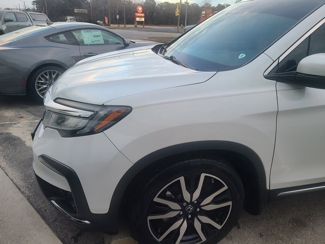 Used 2021 Honda Pilot Touring image 2
