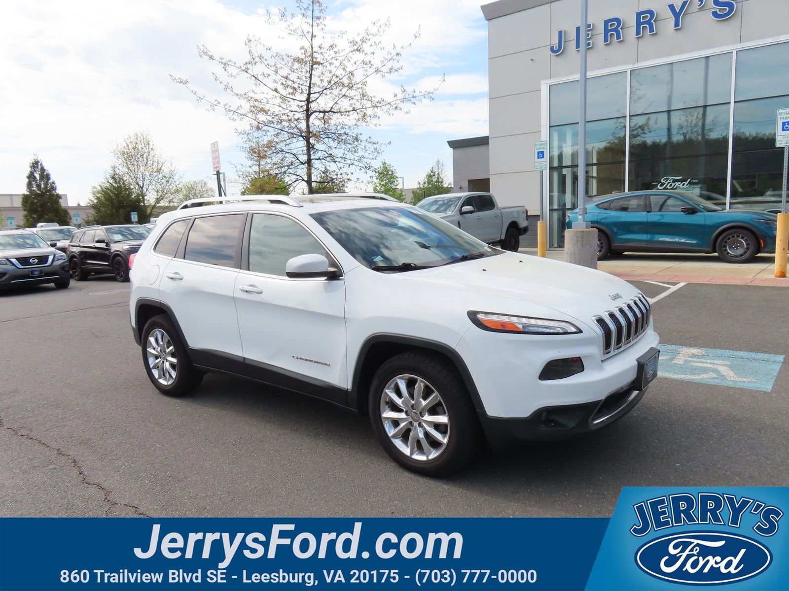 Used 2015 Jeep Cherokee Limited w/ Luxury Group image 1