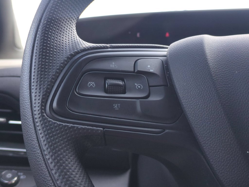 Used 2026 Buick Envista Preferred FWD image 20