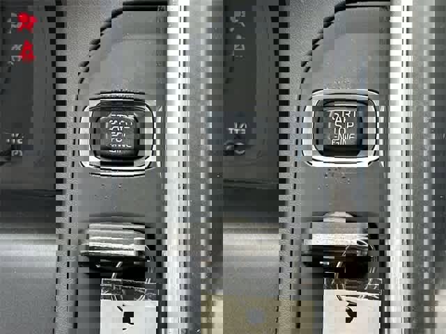 Used 2013 Volvo XC60 T6 image 11