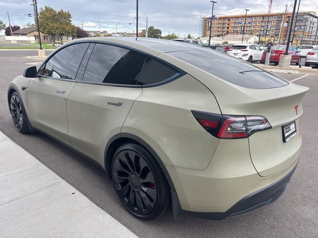 Used 2021 Tesla Model Y Performance image 5