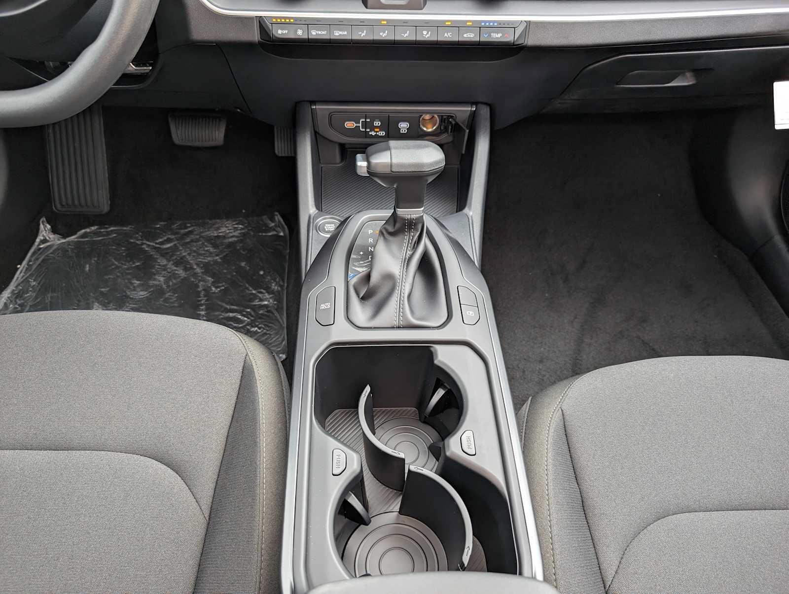New 2026 Kia K4 FWD image 13