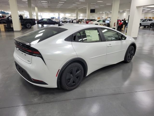 New 2026 Toyota Prius LE FWD image 5