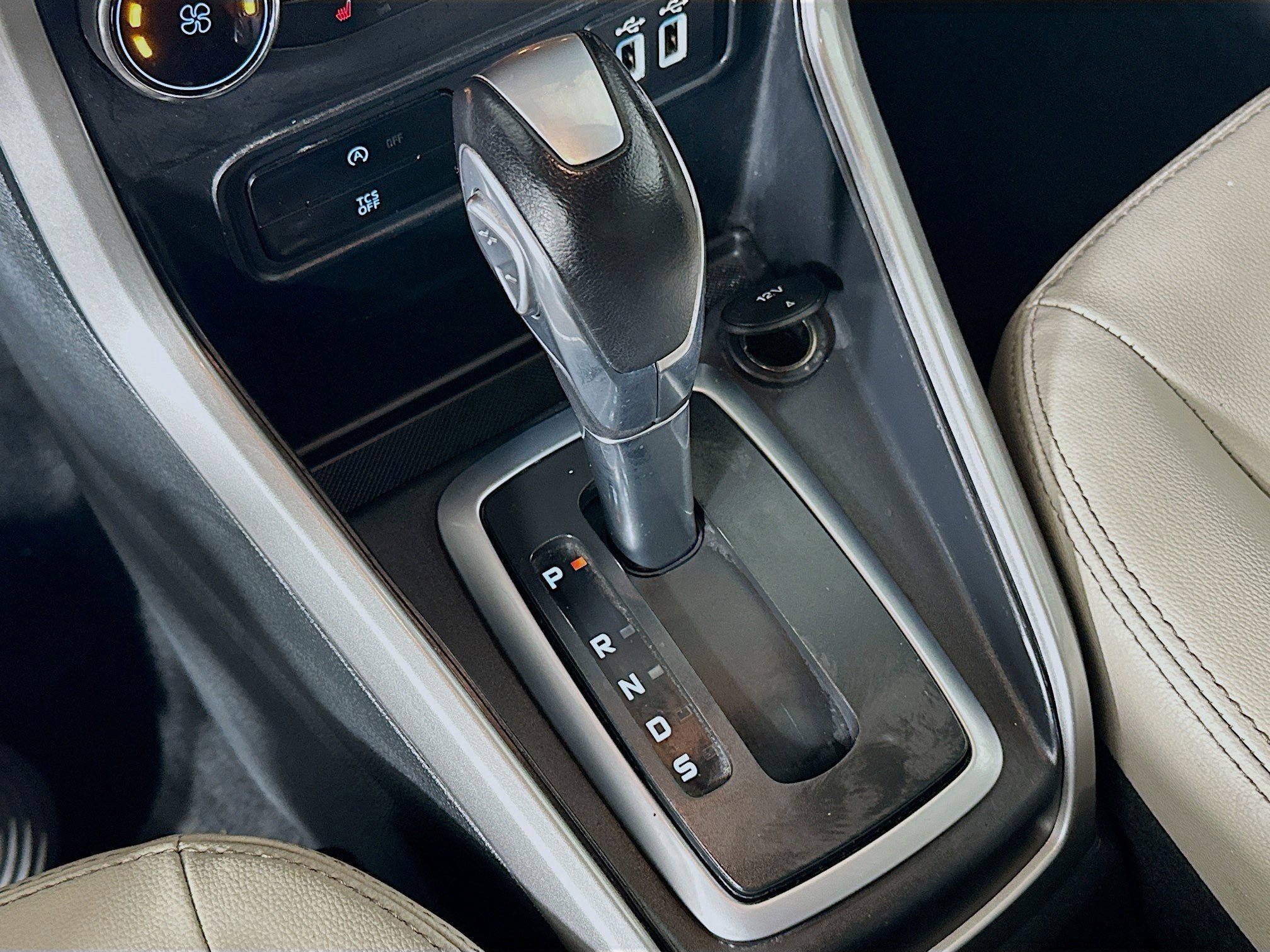 Used 2019 Ford EcoSport Titanium FWD image 25