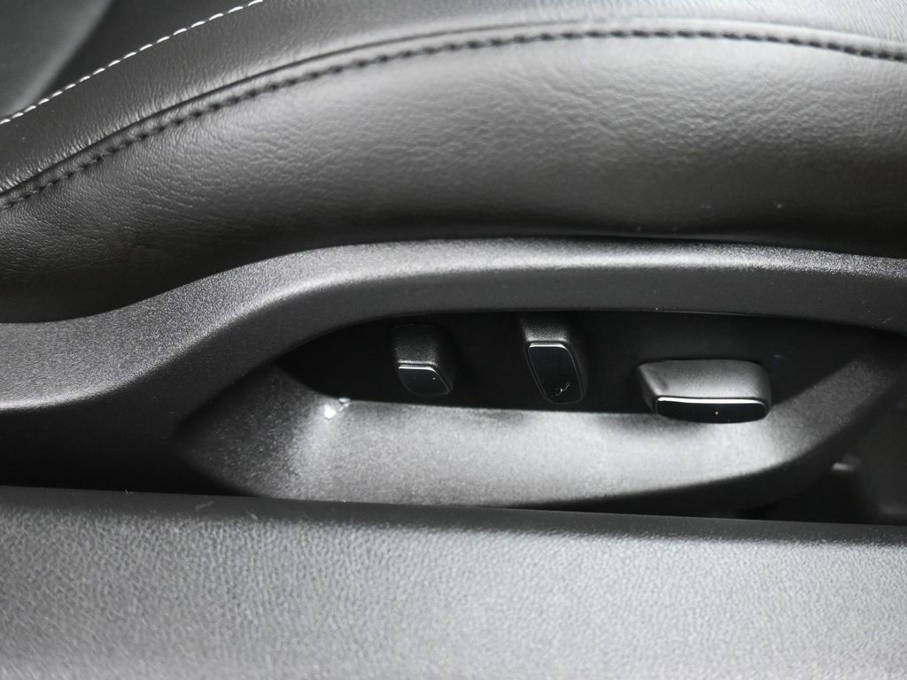 Used 2017 Chevrolet Corvette Stingray Convertible image 34