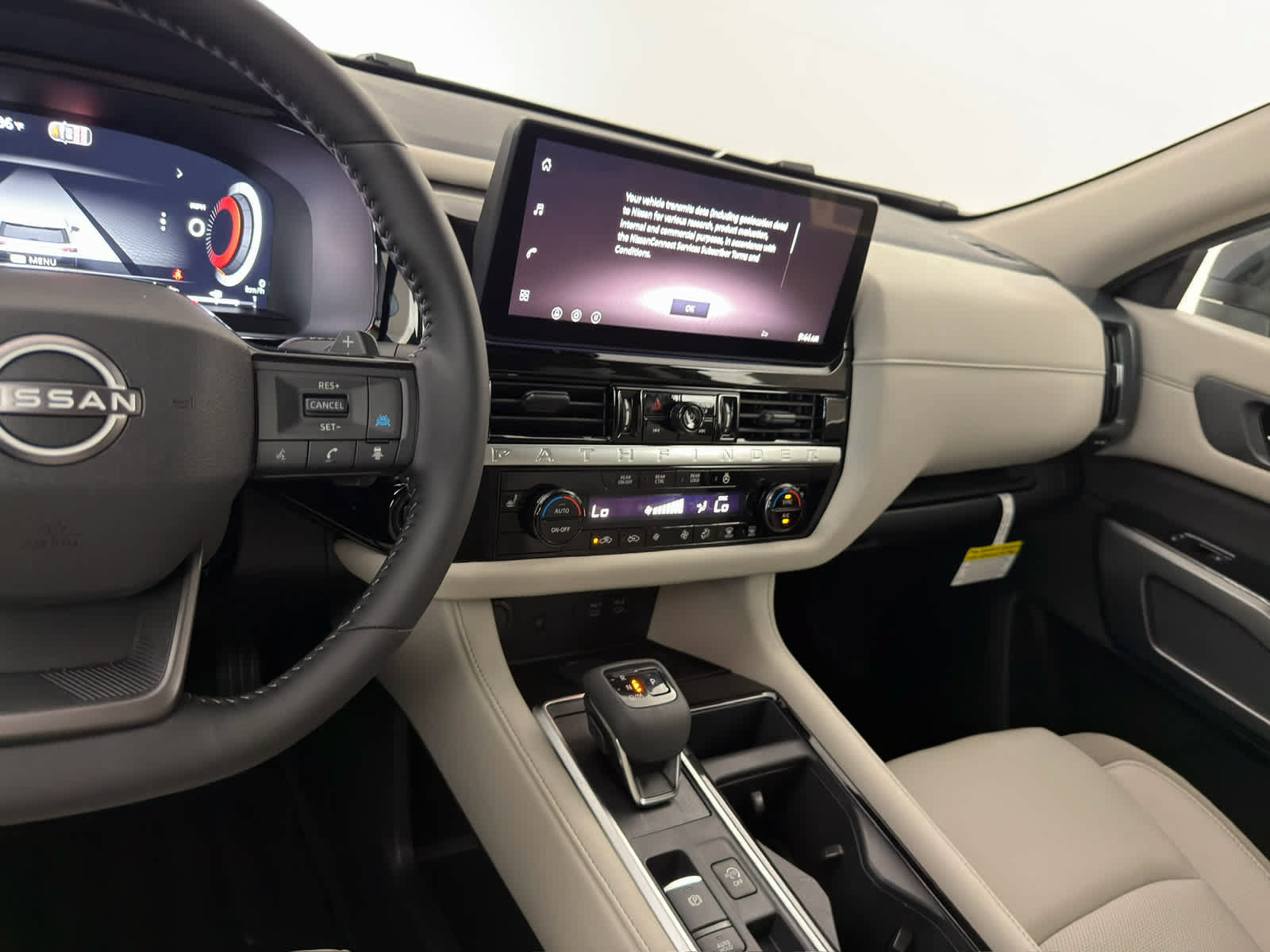 New 2026 Nissan Pathfinder SL FWD image 19
