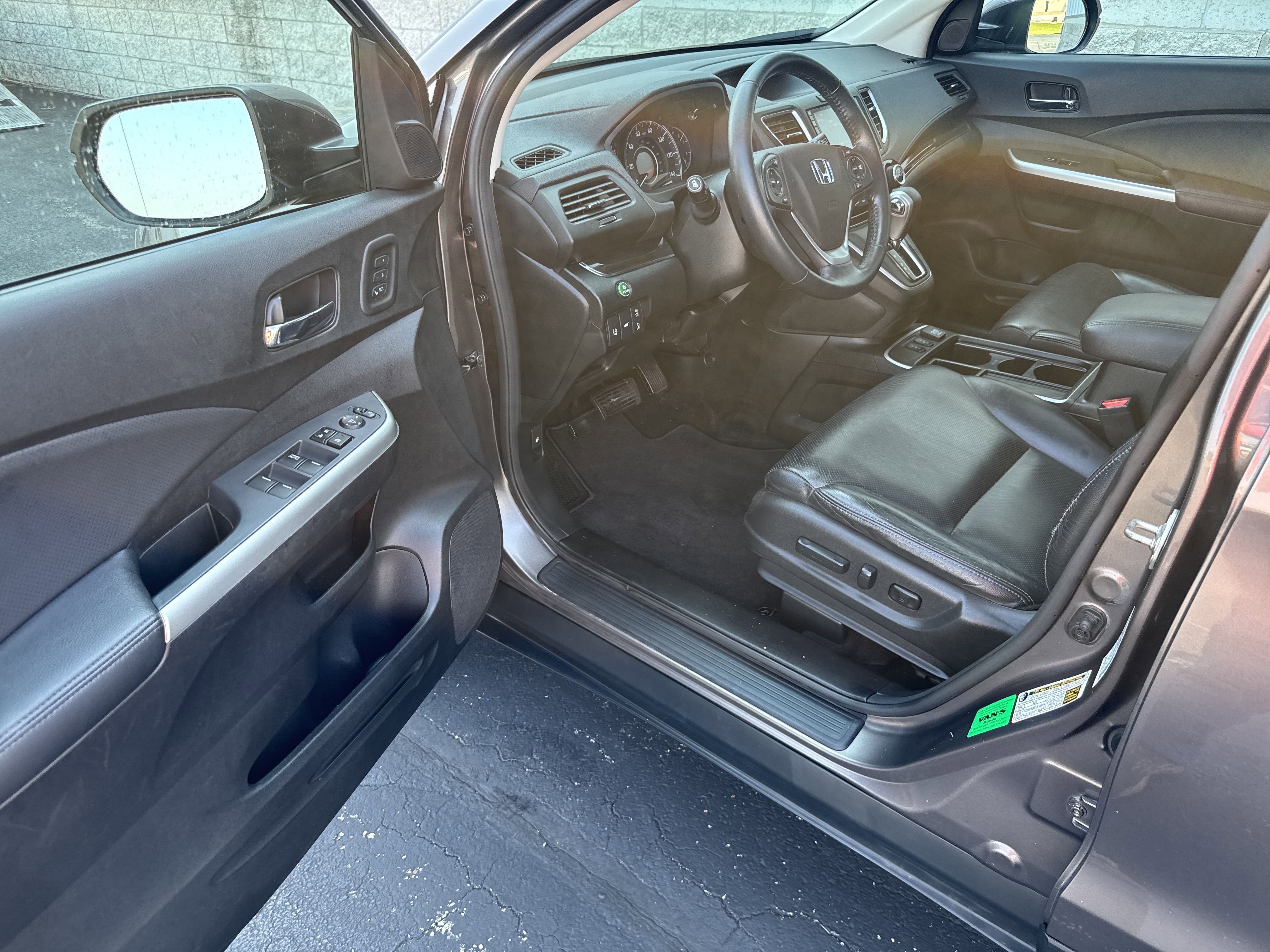 Used 2015 Honda CR-V Touring image 15