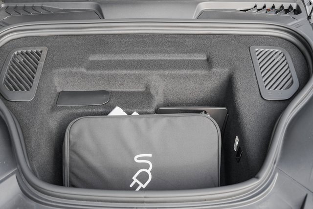 Used 2025 Porsche Macan 4 Electric image 28