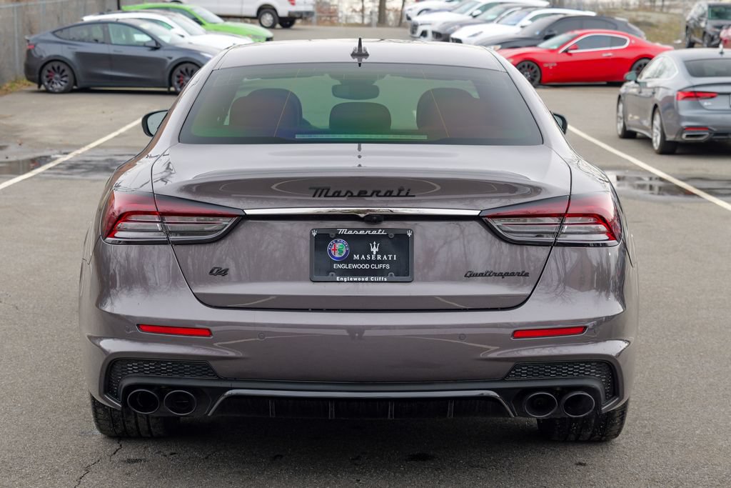 Certified 2023 Maserati Quattroporte Modena Q4 AWD/4WD image 6