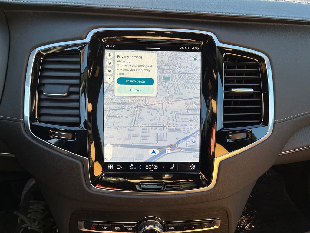 Used 2025 Volvo XC90 T8 Ultra w/ Protection Package Premier image 29