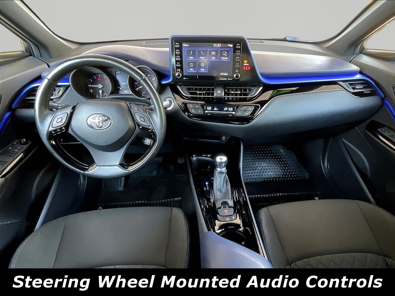 Used 2020 Toyota C-HR XLE FWD image 7