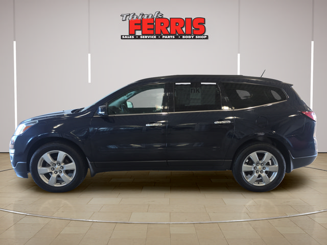 Used 2017 Chevrolet Traverse LT w/ Style and Technology Package AWD/4WD image 2