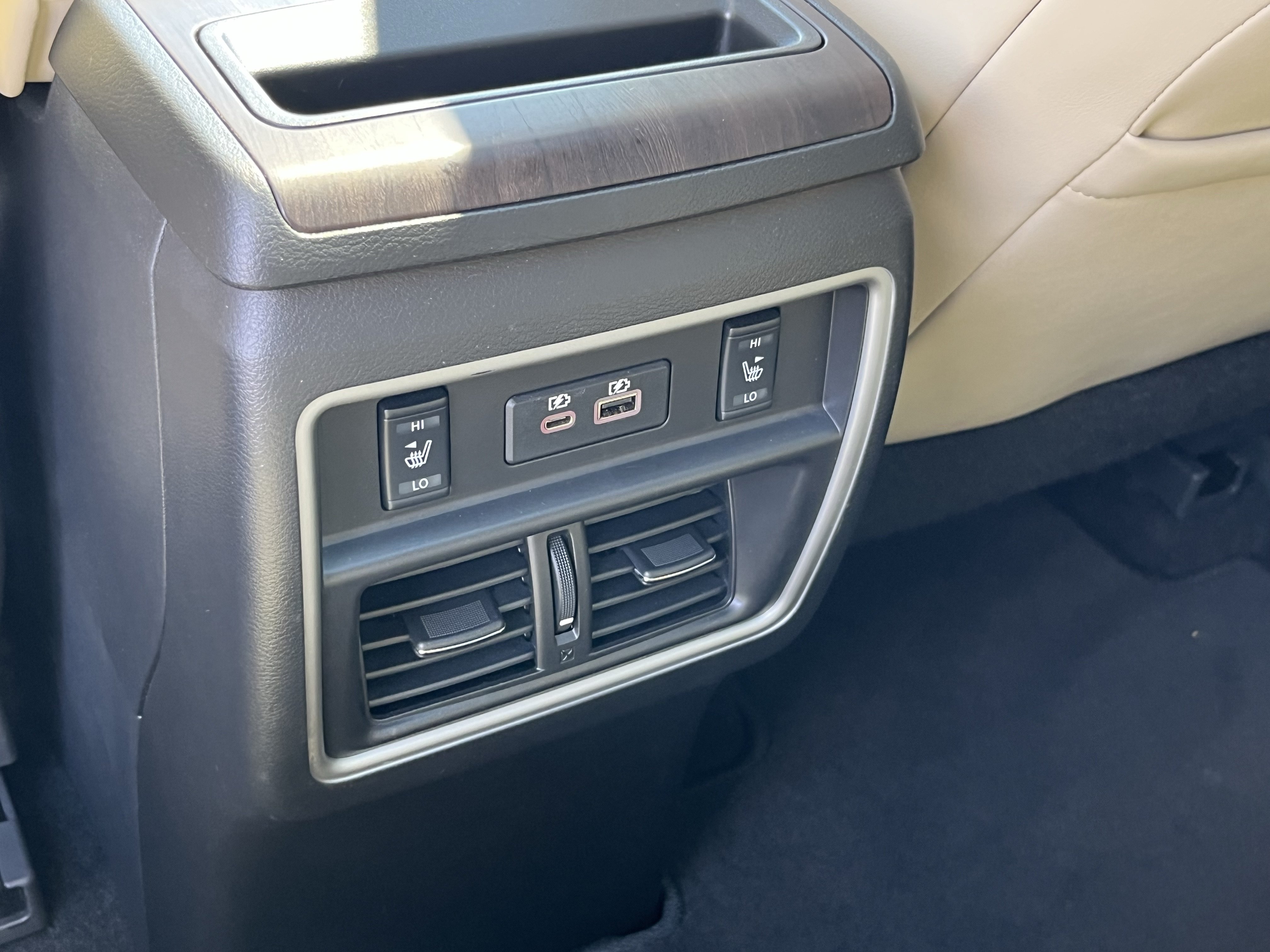 Used 2020 Nissan Murano Platinum w/ Cargo Package AWD/4WD image 17