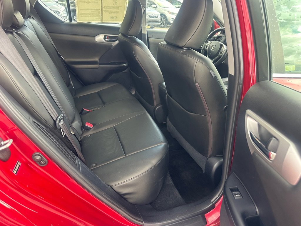 Used 2013 Lexus CT 200h w/ Premium Pkg w/Navigation image 22