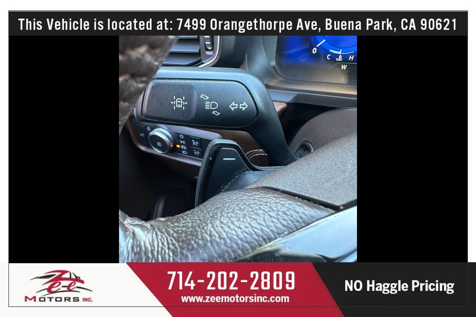 Used 2021 Ford Explorer King Ranch w/ Premium Technology Package image 39