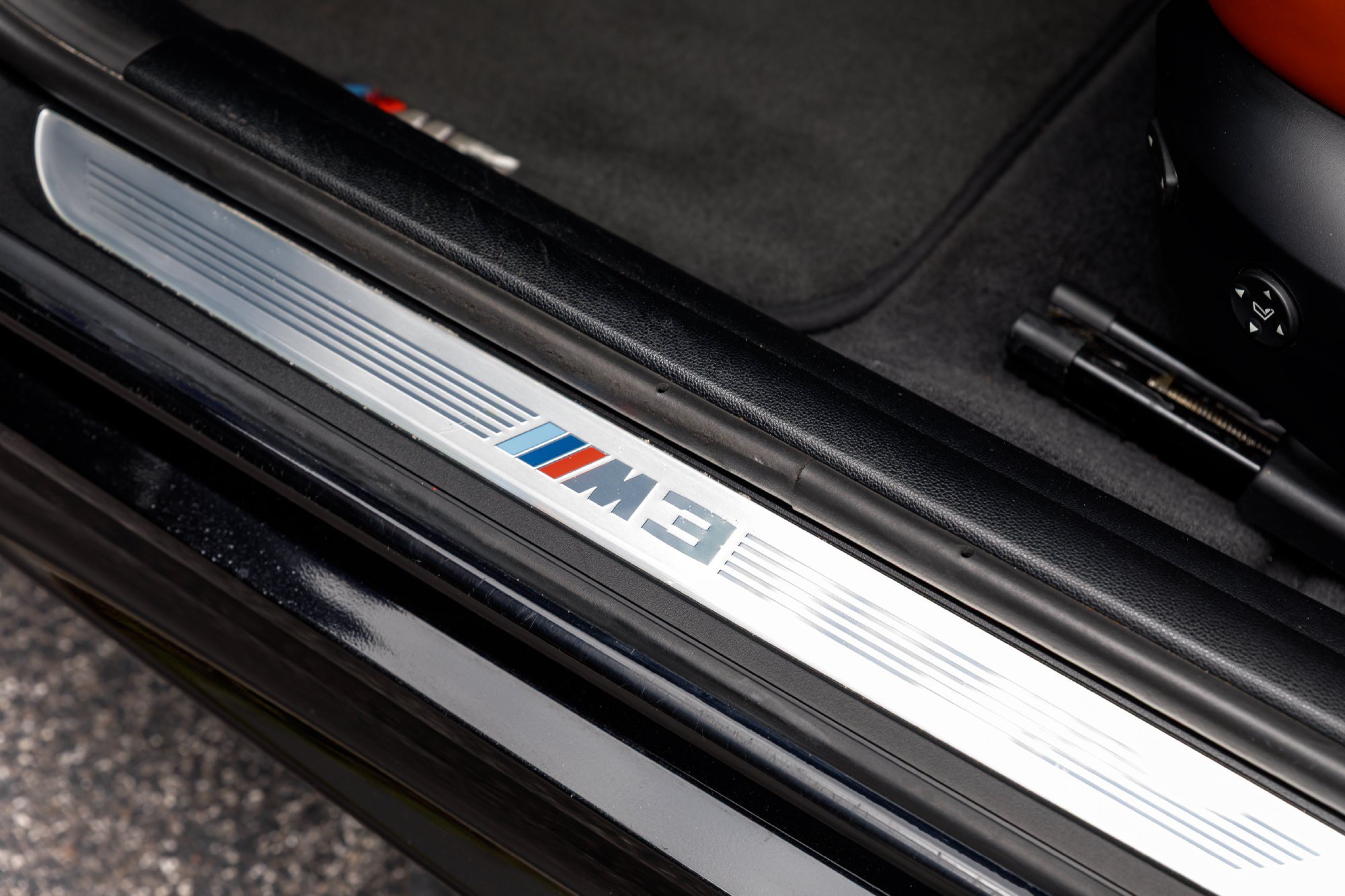 Used 2011 BMW M3 Sedan RWD image 44