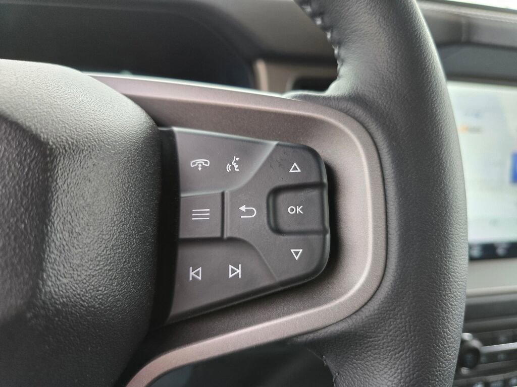 New 2026 Ford Bronco Outer Banks AWD/4WD image 18