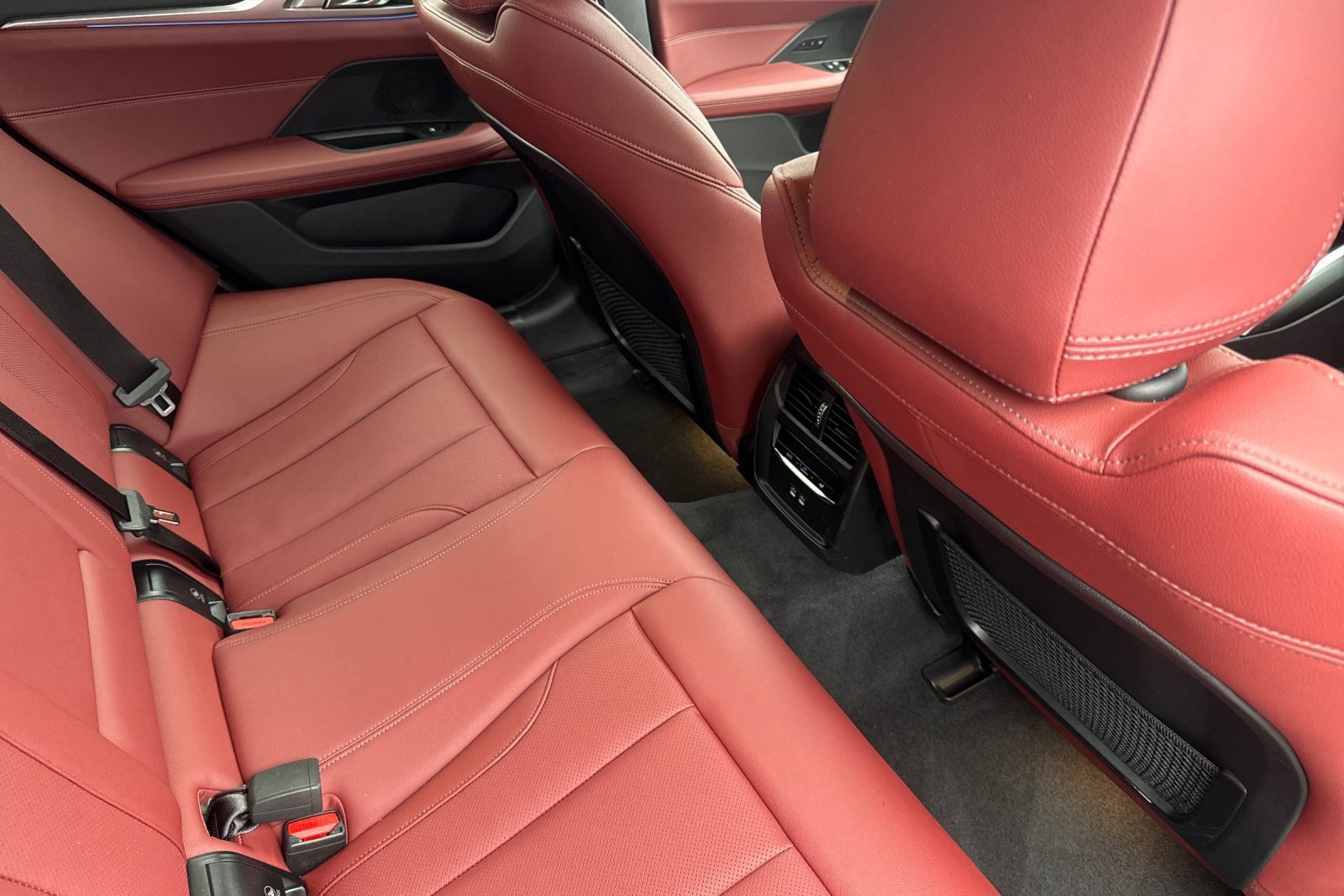 Certified 2023 BMW i4 eDrive35 w/ Premium Package image 30