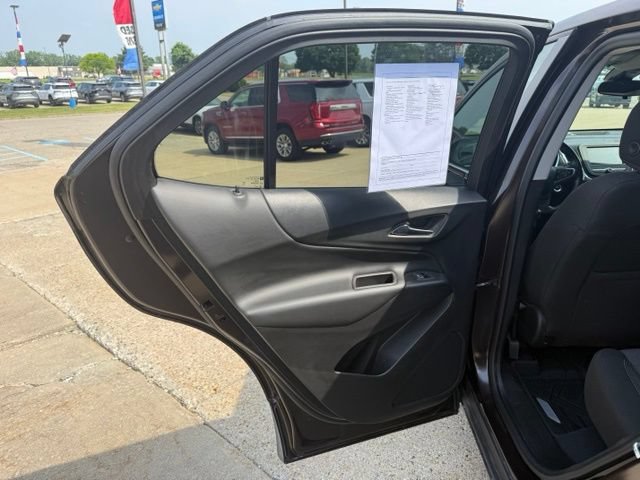 Used 2020 Chevrolet Equinox LT w/ Driver Convenience Package FWD image 14