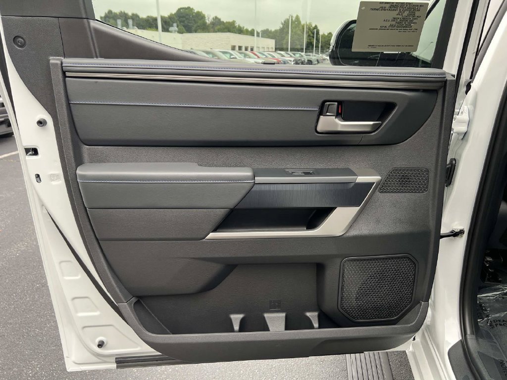New 2026 Toyota Tundra Platinum AWD/4WD image 17
