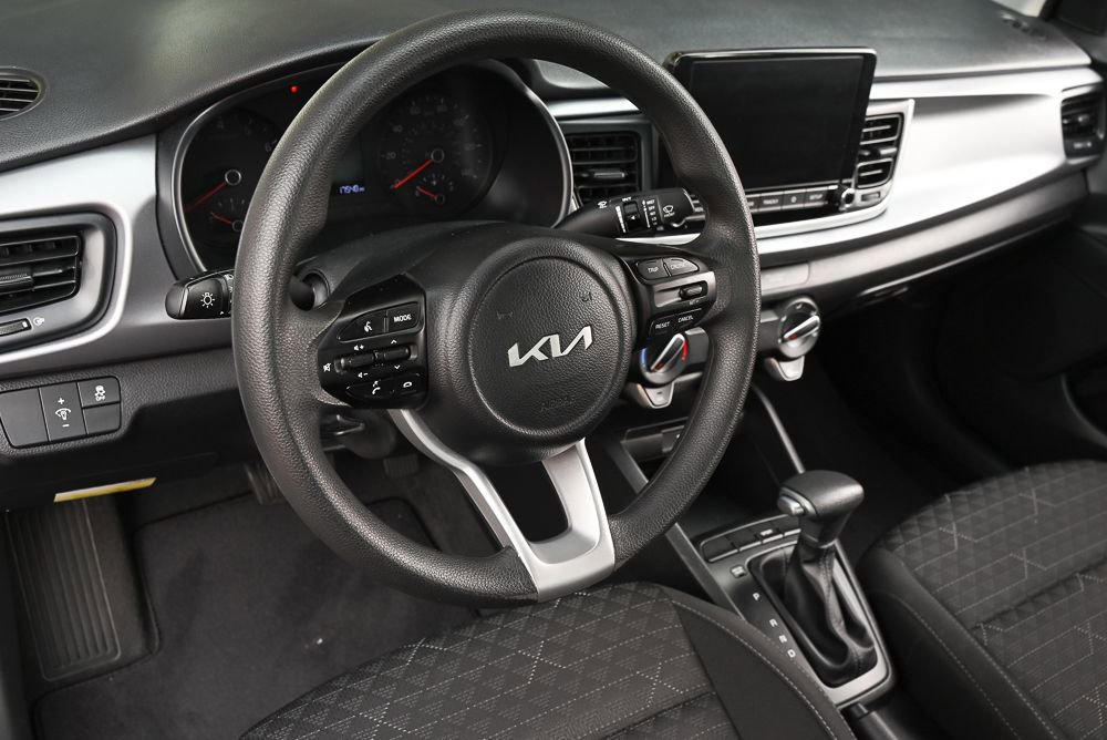 Used 2023 Kia Rio S image 12