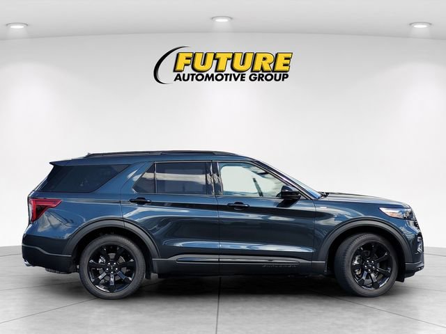 Used 2023 Ford Explorer ST-Line w/ Class IV Trailer Tow Package AWD/4WD image 9