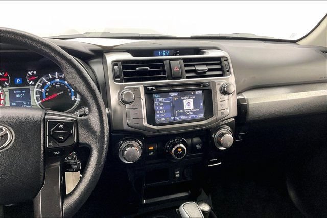 Used 2018 Toyota 4Runner TRD Off-Road w/ Convenience Package AWD/4WD image 5