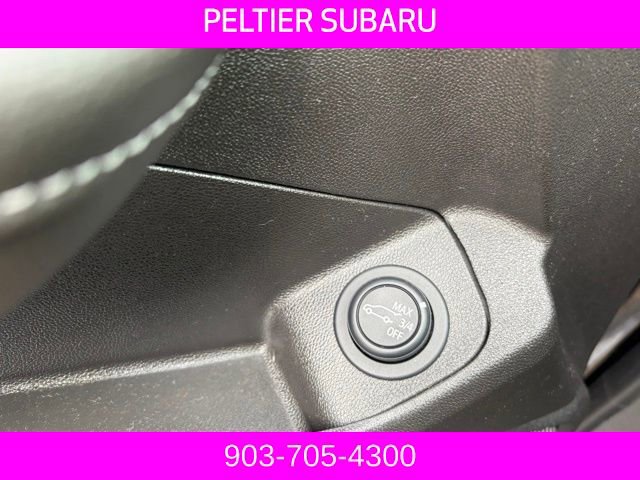 Used 2024 GMC Terrain SLT w/ Infotainment Package II image 8