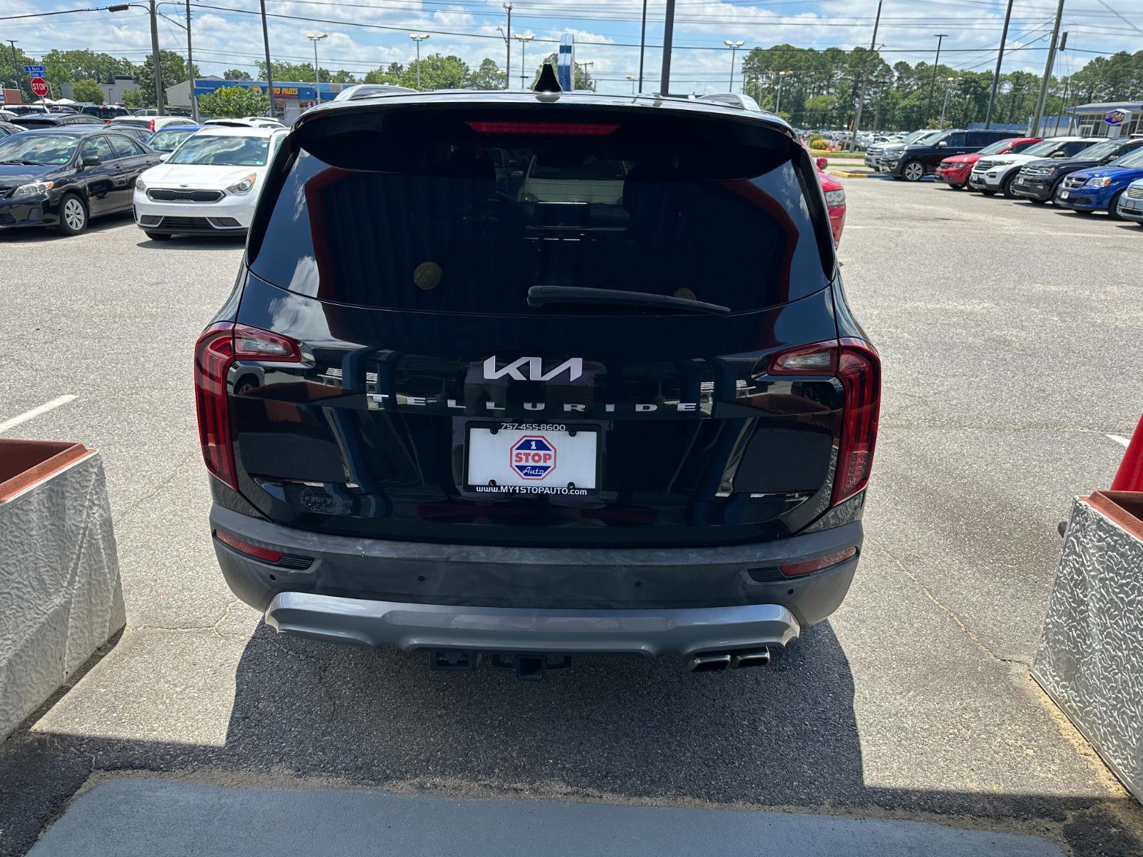 Used 2022 Kia Telluride EX w/ EX Premium Package image 7